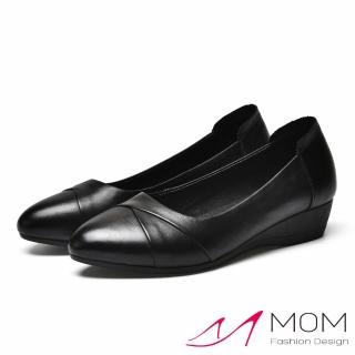 【MOM】真皮跟鞋 坡跟跟鞋 尖頭跟鞋/真皮頭層牛皮簡約折線舒適軟底尖頭坡跟鞋(黑)