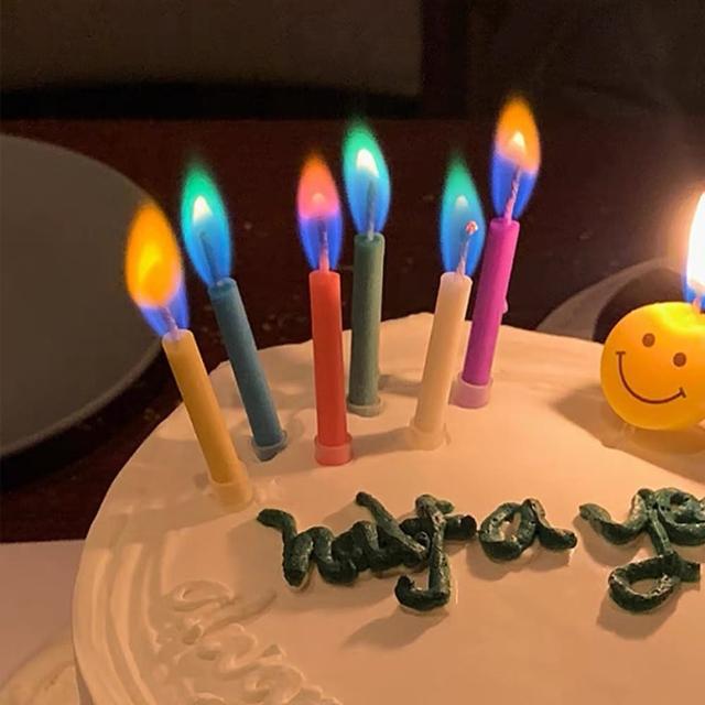 絢麗彩色火焰蛋糕蠟燭1組12支(生日派對 求婚告白 週年紀念 氣球布置 生日蠟燭)