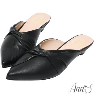 【Ann’S】典雅氣質-蝴蝶結小羊皮低跟尖頭穆勒鞋-版型偏小(黑)