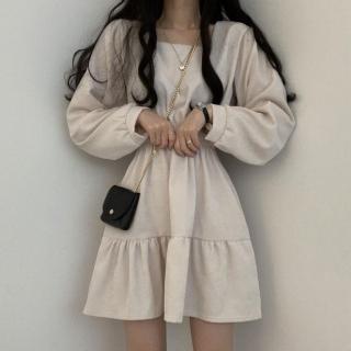 【D.studio】韓版方領顯瘦褶皺寬鬆連衣裙(洋裝 套裝 長袖上衣 女裝 衣服S236)