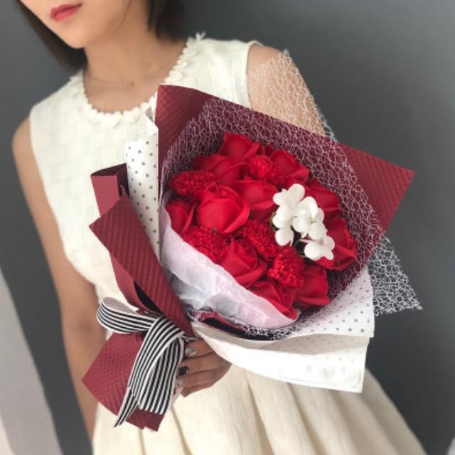 【Homewell】19朵紅玫瑰香皂花束 情人節 生日 畢業典禮 紀念日送禮