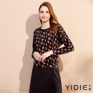 【YIDIE 衣蝶】字母燙鑽花邊領口保暖針織上衣-黑