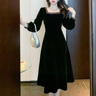 【FQ 時尚天后】金鑲圈方領素黑絲絨洋裝(中大尺碼/M-3XL)