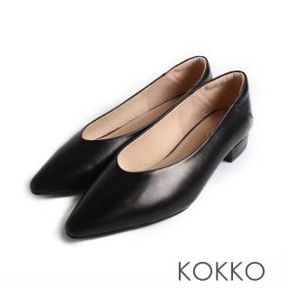 【KOKKO 集團】素面簡約V型綿羊皮舒弧低跟包鞋(黑色)