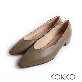 【KOKKO 集團】素面簡約V型綿羊皮舒弧低跟包鞋(墨綠色)