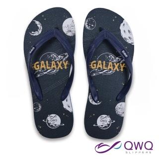 【QWQ】男款防滑耐磨夾腳拖鞋-海灘玩水-雨天人字拖-Galaxy-深藍 MIT(ABBA00404)