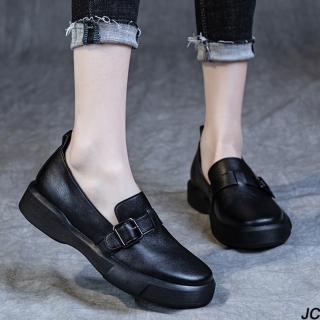 【JC Collection】真皮英倫風復古金屬扣柔軟舒適百搭鬆糕軟底小皮鞋(黑色)
