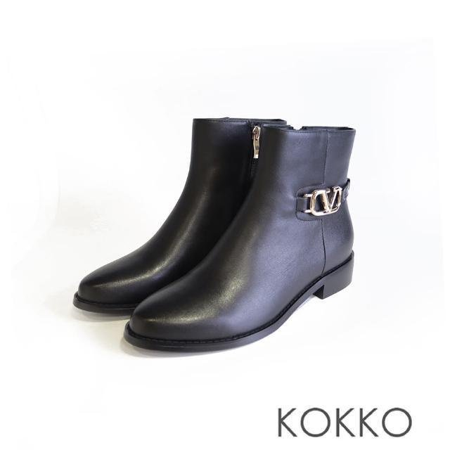 【KOKKO 集團】率性簡約飾扣牛皮尖頭短靴(黑色)