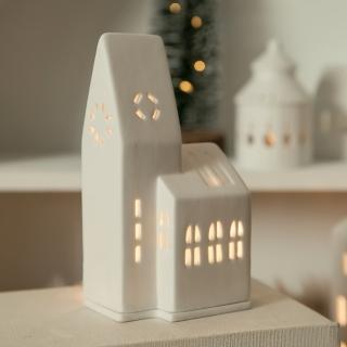 【YU Living 信歐傢居】日本進口 聖誕白瓷小教堂燭台 小夜燈 桌上擺飾(白色)