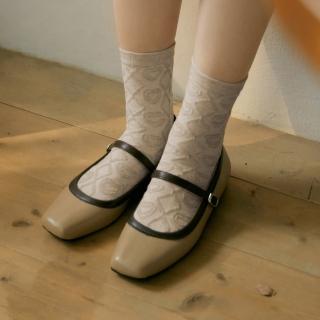 【OB 嚴選】韓國製立體菱格愛心織紋中筒襪 《ZA1378》