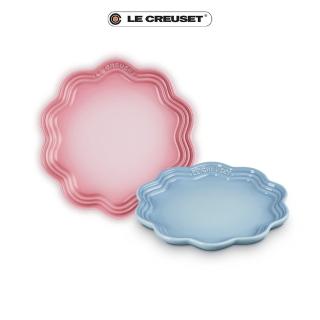 【Le Creuset】瓷器蕾絲花邊盤 18cm(海岸藍/櫻花粉 2色選1)