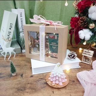 【KIRA與花花藝】聖誕樹蠟燭×永生聖誕樹LED玻璃罩 交換禮物盒 /浪漫粉(附燭台、LED燈/聖誕禮物/聖誕節)