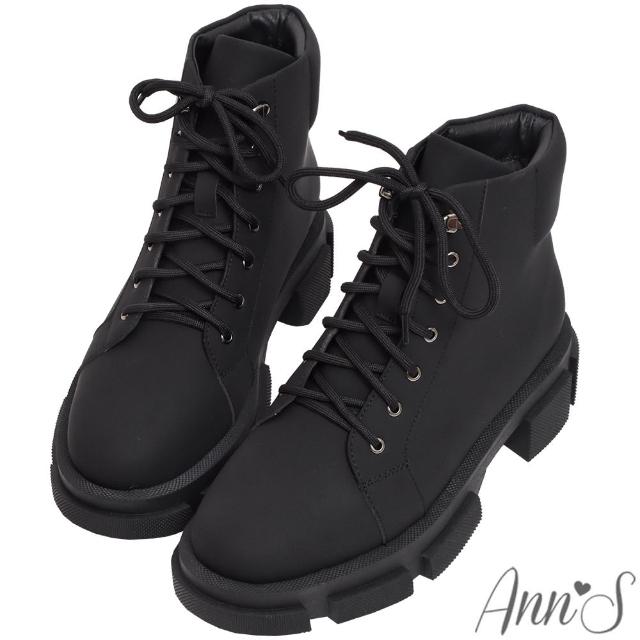 【Ann’S】防潑水材質-OUTDOOR露營風綁帶超輕量造型厚底短靴4.5cm-版型偏大(黑)