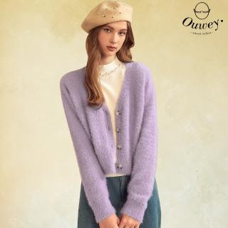 【OUWEY 歐薇】時髦開襟排釦絨毛針織短版外套(淺紫色；S-L；3224165218)