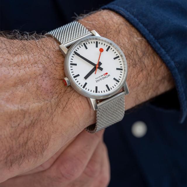 【MONDAINE 瑞士國鐵】evo2 時光走廊腕錶 白面米蘭帶 瑞士錶(43110SJ / 43mm)