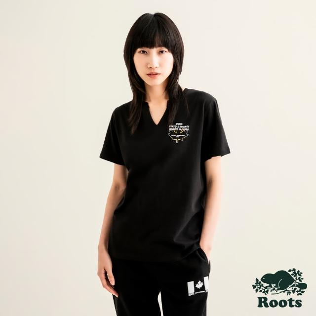 【Roots】Roots 女裝-摩登都市系列 楓葉圖案V領短袖T恤(黑色)