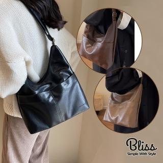 【Bliss BKK】時尚復古紋CH軟皮革單肩包 肩背包 通勤休閒(3色可選)