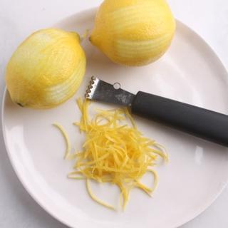 【Triangle 三角牌】德國 檸檬皮刀 刮檸器 果皮刨刀(柑橘皮 檸檬 刮皮器 刮絲器 雕刻 刮檸檬皮)