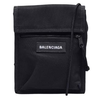 【Balenciaga 巴黎世家】經典Explorer系列品牌粗體字母尼龍斜背包(小-黑532298-TYY5-1000)