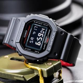 【G-SHOCK】絕對強悍時尚潮流運動錶-黑紅(DW-5600HR-1)