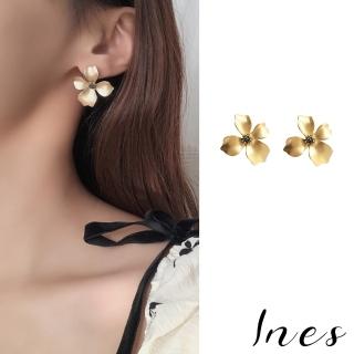 【INES】韓國設計立體啞光金色花朵造型夾式耳環(無耳洞耳環 耳夾 夾式耳環)