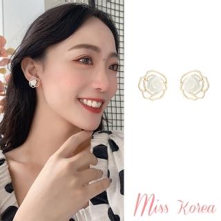 【MISS KOREA】韓國設計優雅立體花朵縷空玫瑰造型夾式耳環(無耳洞耳環 耳夾 夾式耳環)