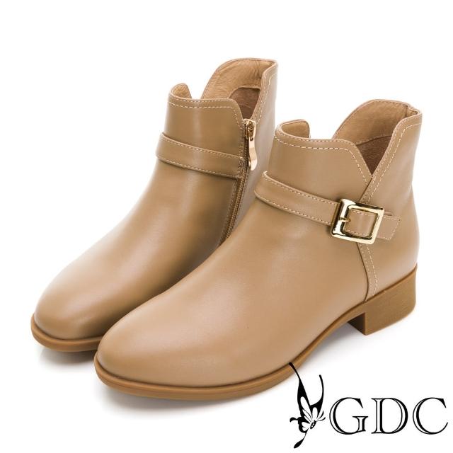 【GDC】真皮純色石紋側金屬方釦V開口設計低跟短靴-卡其色(328690-14)