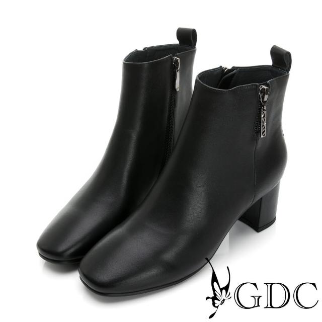 【GDC】輕奢優雅側水鑽扣飾粗跟短靴-黑色(328602-00)