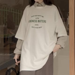 【Queenshop】女裝 KINDNESS繡字寬版短袖上衣 兩色售 現+預 01039834