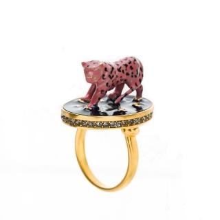 【Dior 迪奧】D-Charms Pop 花豹漆飾復古金色戒指(粉色)