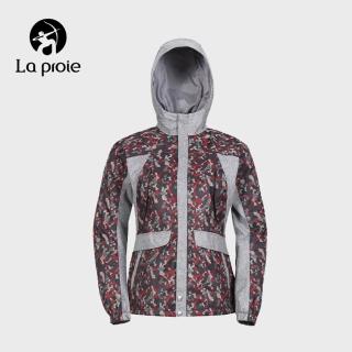 【La proie 萊博瑞】女款防潑水旅行風衣(桑巴紅-CF1772007)