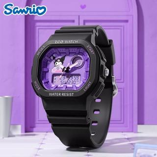 【SANRIO 三麗鷗】酷洛米黑紫撞色塗鴉小方塊運動防水電子錶(兒童 學生 手錶)