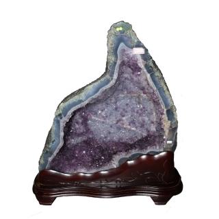 【古緣居】巴西天然紫水晶洞 +木製底座(36.55公斤)