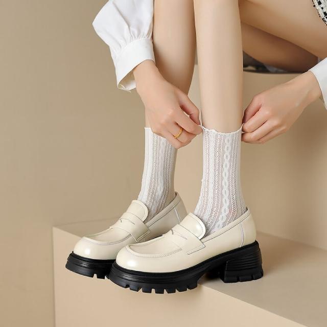 【WYPEX】現貨+預購 厚底顯瘦真皮樂福鞋女鞋 漆皮增高小皮鞋(2色)