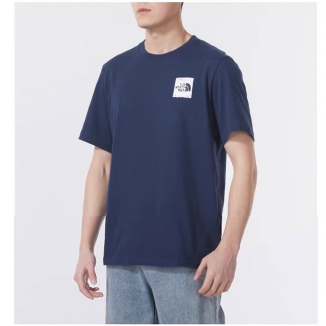 【The North Face】TNF 短袖上衣 休閒 U MFO V-DAY S/S TEE - AP 男女 藍(NF0A8AUU8K2)