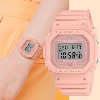 【CASIO 卡西歐】G-SHOCK 珊瑚粉橘方形女錶(GMD-S5600BA-4)