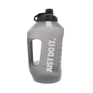 【NIKE 耐吉】水壺 Super Jug 128oz Bottle 黑 白 大口徑 超容量水壺 運動水壺(N100899807-2C1)