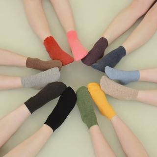 【OB 嚴選】台灣製素色透氣精梳棉短襪三雙一組 《ZA1409》