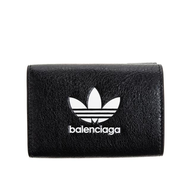 【Balenciaga 巴黎世家】Balenciaga X adidas 限量聯名三葉草LOGO皮革三折小短夾(黑色)