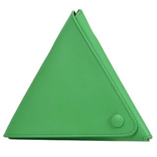 【BOTTEGA VENETA 寶緹嘉】簡約素雅小牛皮三角型卡片手拿包零錢包(綠)