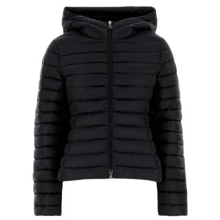 【2026必買】MONCLER羽絨外套終極推薦清單 | 好吃美食的八里人