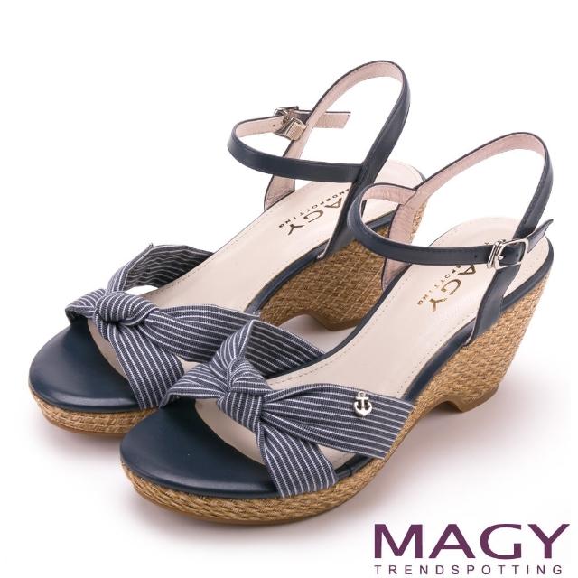 【2025】楔型涼鞋推薦ptt》10款高評價人氣品牌排行榜 | 好吃美食的八里人