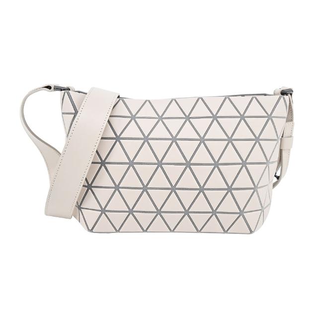 【2025】三宅一生包包推薦10款高評價三宅一生包包品牌排行 | 好吃美食的八里人