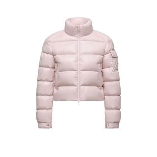 【2026必買】MONCLER羽絨外套終極推薦清單 | 好吃美食的八里人