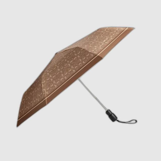 【2026】雨傘推薦ptt》10款高評價人氣品牌排行榜 | 好吃美食的八里人