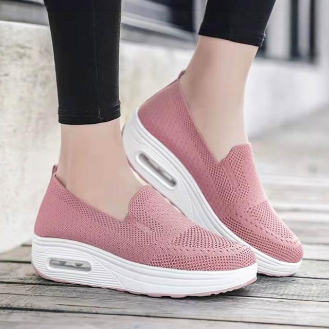 【2026】氣墊健走鞋推薦ptt》10款高評價人氣品牌排行榜 | 好吃美食的八里人