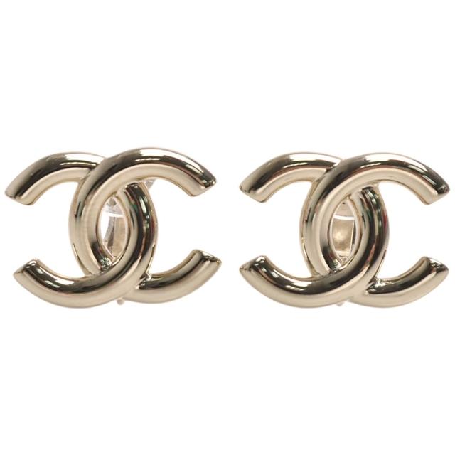 | 好吃美食的八里人 【2026】香奈兒耳環推薦|10款高評價人氣品牌排行榜 | 好吃美食的八里人