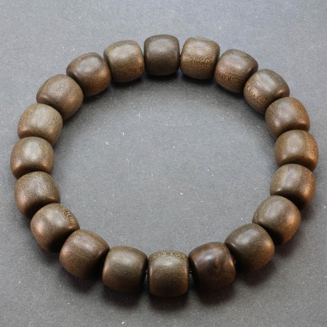 【2026】香木推薦10款高評價香木品牌排行 | 好吃美食的八里人