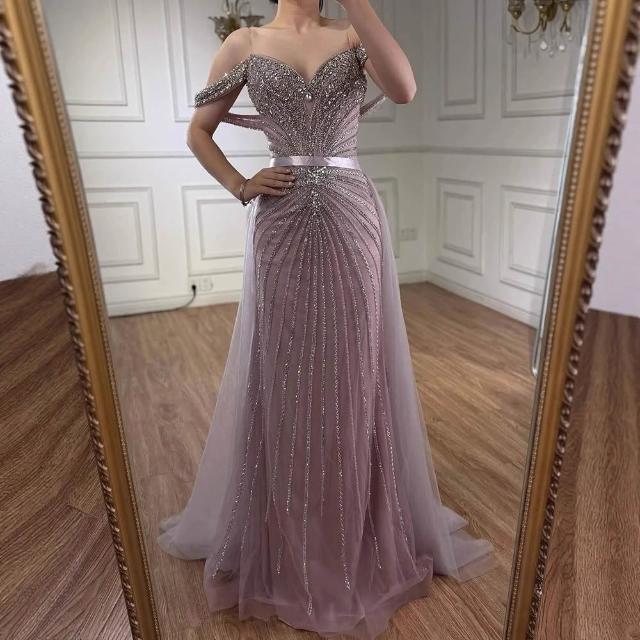 【2026】晚宴禮服推薦｜10款高評價人氣品牌排行榜 | 好吃美食的八里人