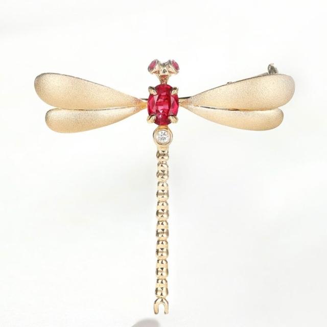 【2026】胸針推薦10款高評價胸針品牌排行 | 好吃美食的八里人